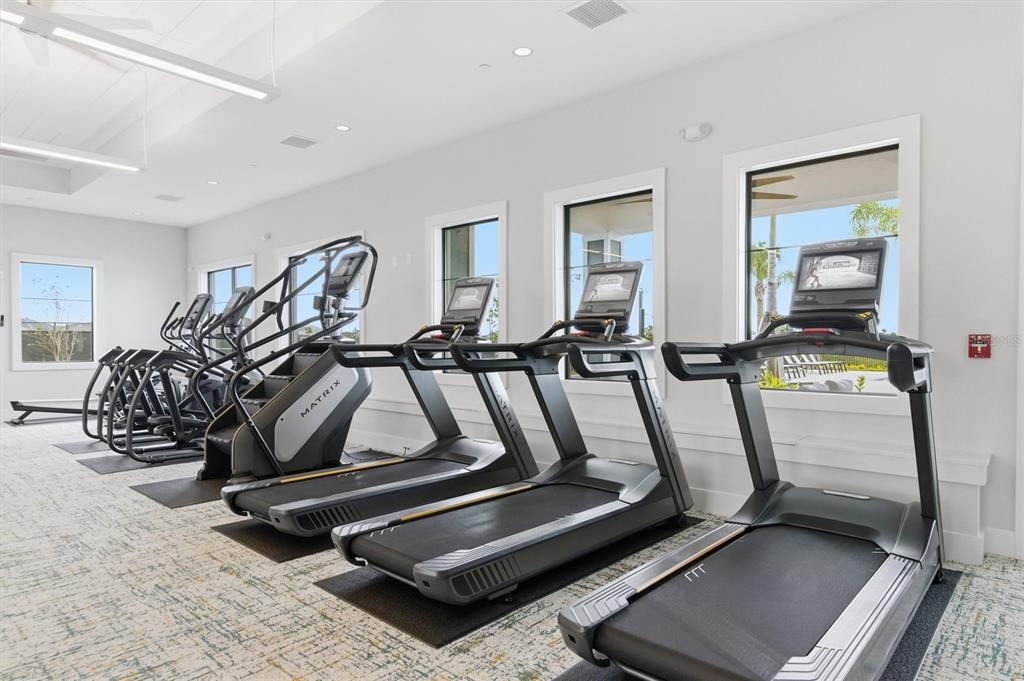 Active With Contract: $299,900 (2 beds, 2 baths, 1654 Square Feet)