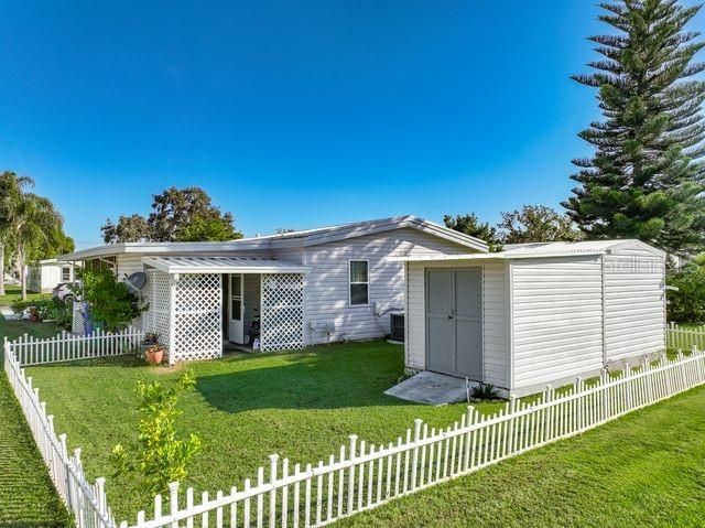 Под контрактом: $194,900 (2 спален, 2 ванн, 1108 Квадратных фут)