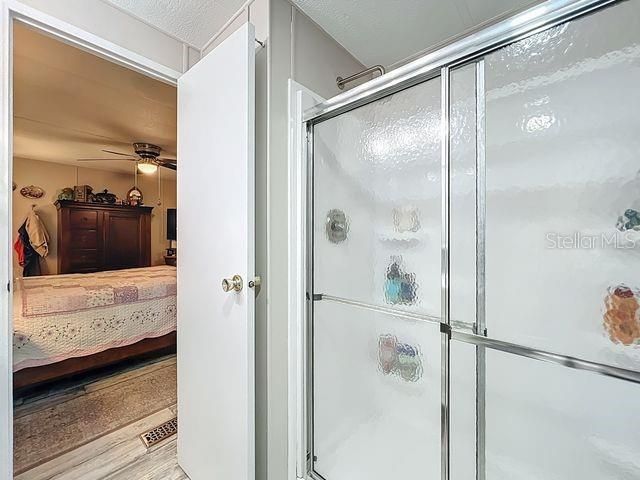 Под контрактом: $194,900 (2 спален, 2 ванн, 1108 Квадратных фут)