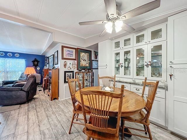 Под контрактом: $194,900 (2 спален, 2 ванн, 1108 Квадратных фут)