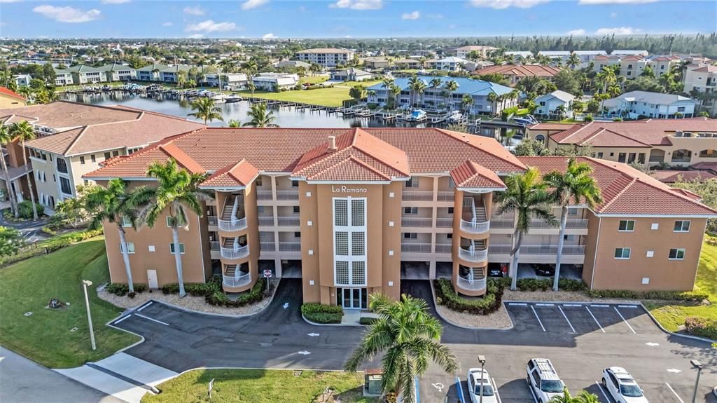 En Venta: $325,000 (2 camas, 2 baños, 1381 Pies cuadrados)