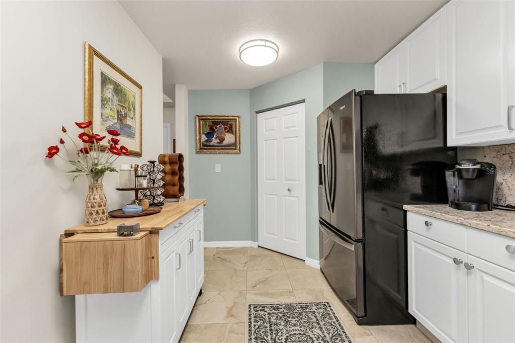 En Venta: $325,000 (2 camas, 2 baños, 1381 Pies cuadrados)