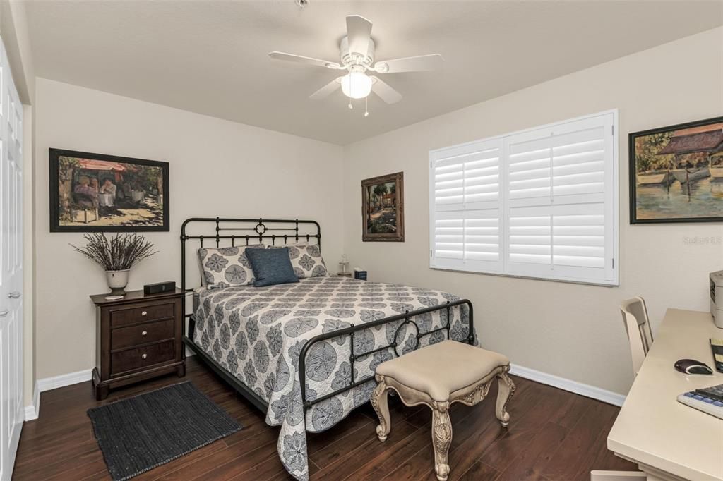 En Venta: $325,000 (2 camas, 2 baños, 1381 Pies cuadrados)