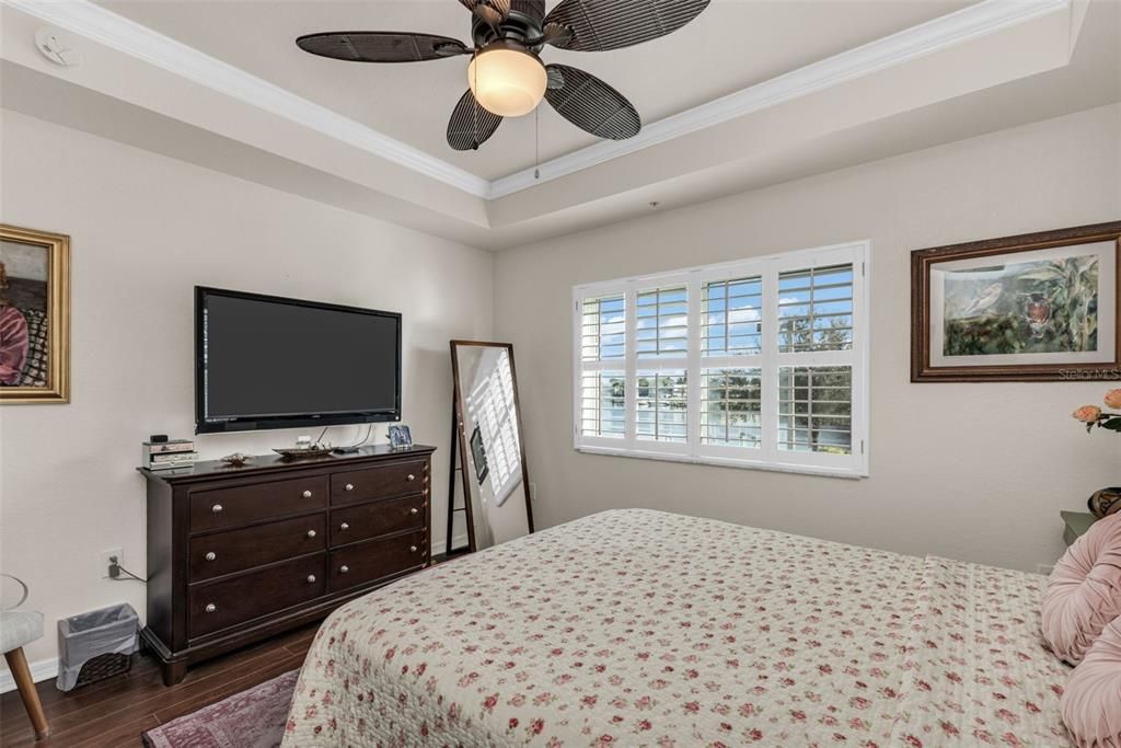 En Venta: $325,000 (2 camas, 2 baños, 1381 Pies cuadrados)