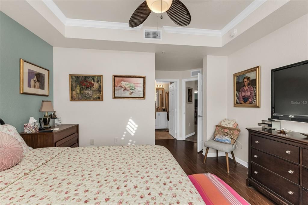 En Venta: $325,000 (2 camas, 2 baños, 1381 Pies cuadrados)