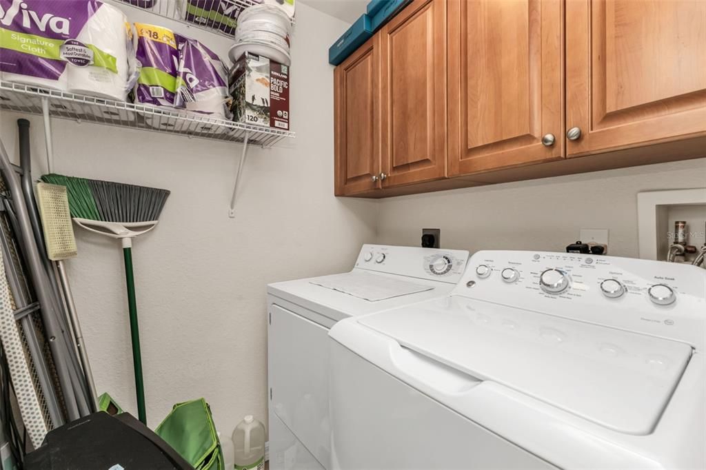 En Venta: $325,000 (2 camas, 2 baños, 1381 Pies cuadrados)