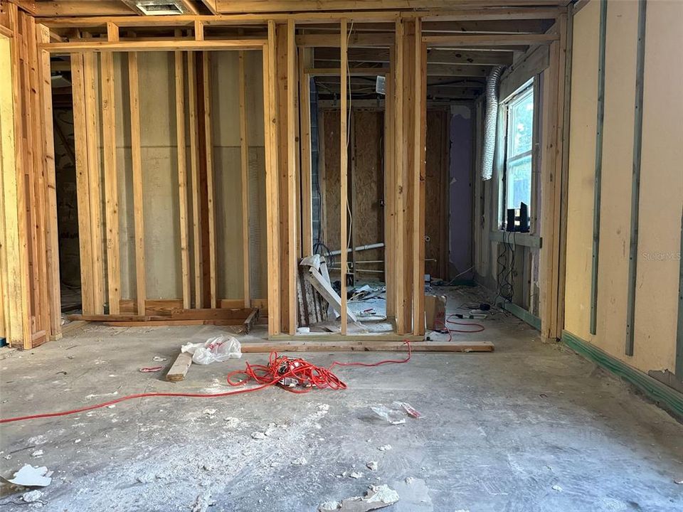 En Venta: $97,000 (3 camas, 2 baños, 1105 Pies cuadrados)