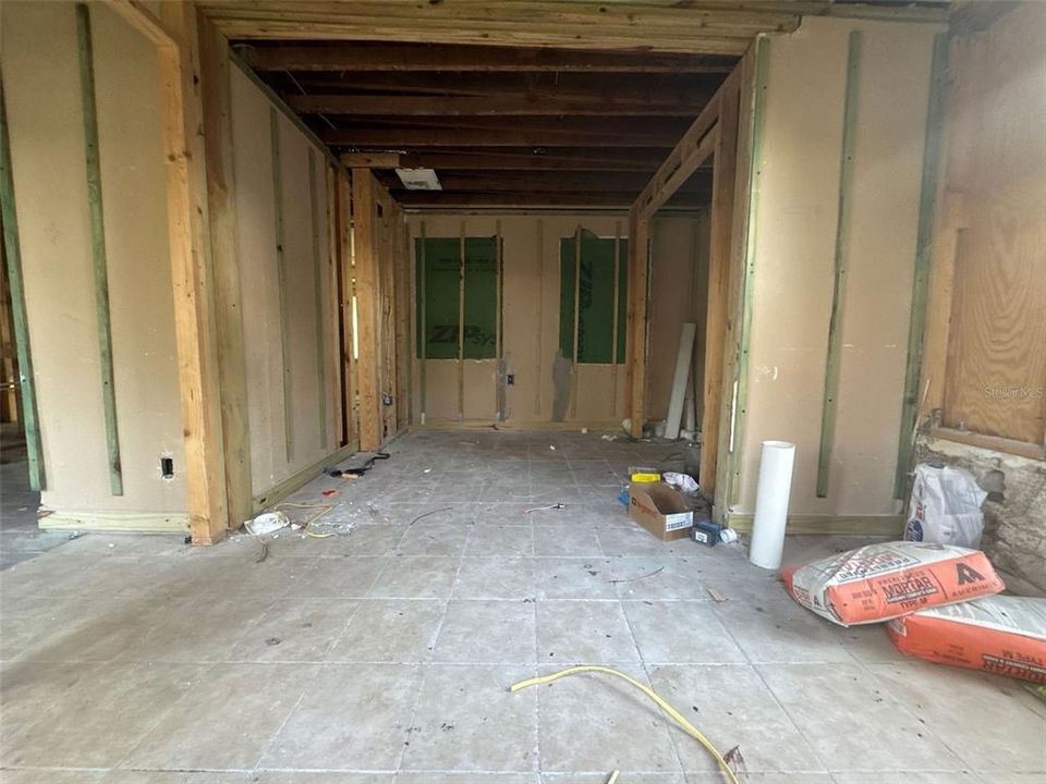 En Venta: $97,000 (3 camas, 2 baños, 1105 Pies cuadrados)