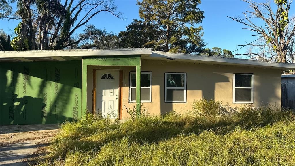 En Venta: $97,000 (3 camas, 2 baños, 1105 Pies cuadrados)