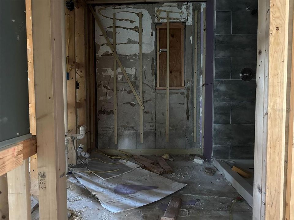 En Venta: $97,000 (3 camas, 2 baños, 1105 Pies cuadrados)