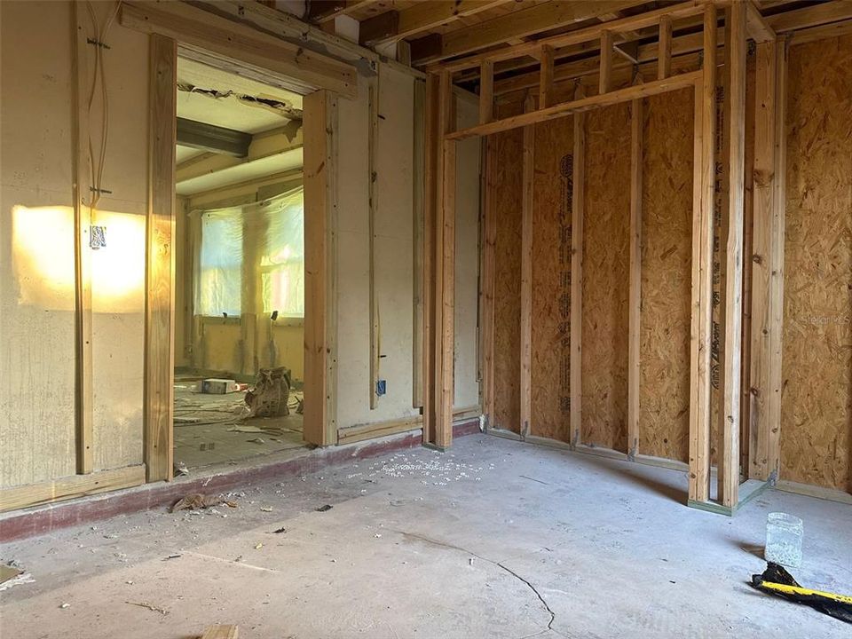 En Venta: $97,000 (3 camas, 2 baños, 1105 Pies cuadrados)