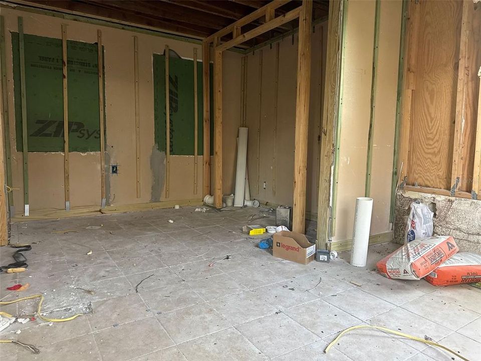 En Venta: $97,000 (3 camas, 2 baños, 1105 Pies cuadrados)