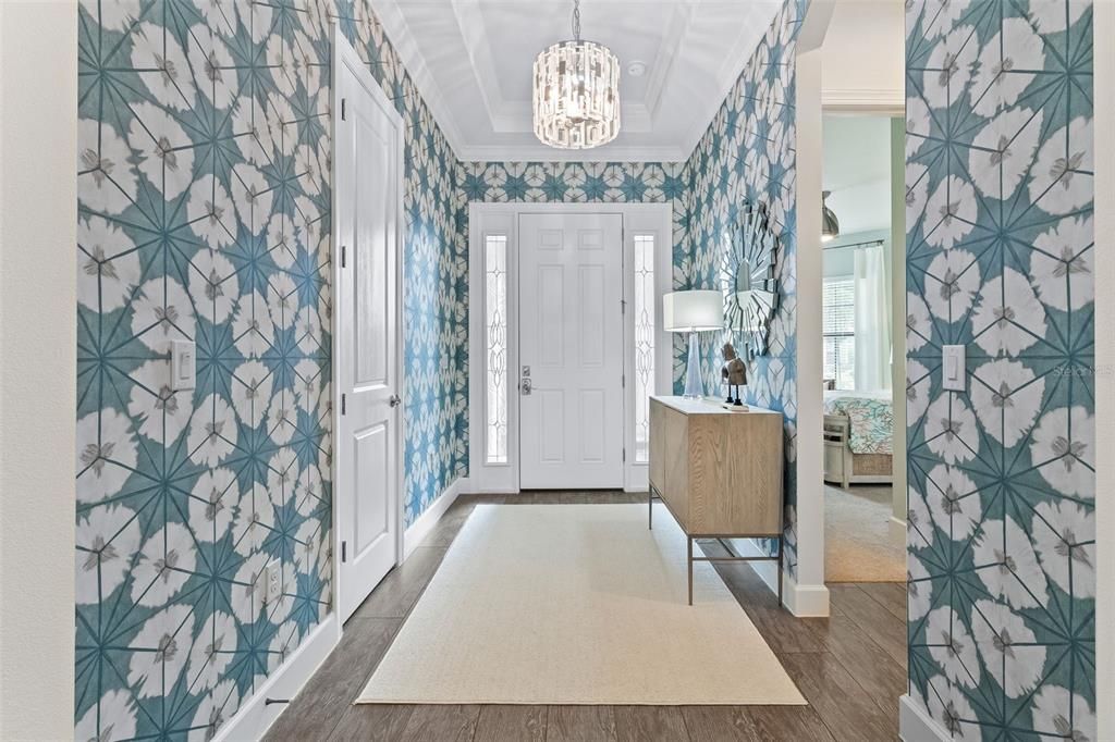 For Sale: $1,089,000 (3 beds, 3 baths, 2323 Square Feet)