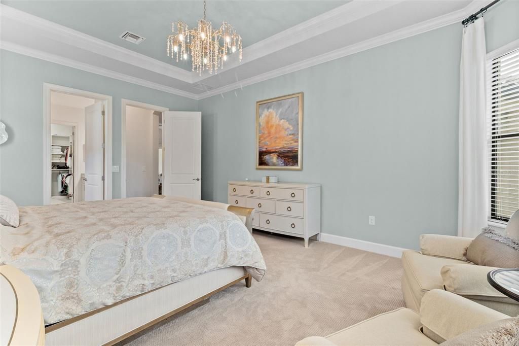 For Sale: $1,089,000 (3 beds, 3 baths, 2323 Square Feet)