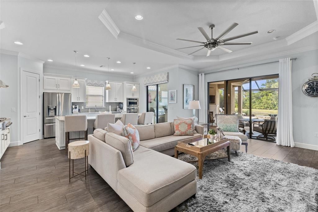 For Sale: $1,089,000 (3 beds, 3 baths, 2323 Square Feet)