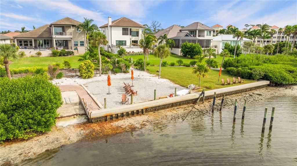 For Sale: $1,089,000 (3 beds, 3 baths, 2323 Square Feet)