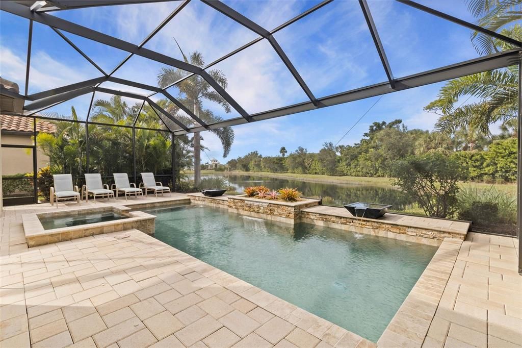 For Sale: $1,089,000 (3 beds, 3 baths, 2323 Square Feet)