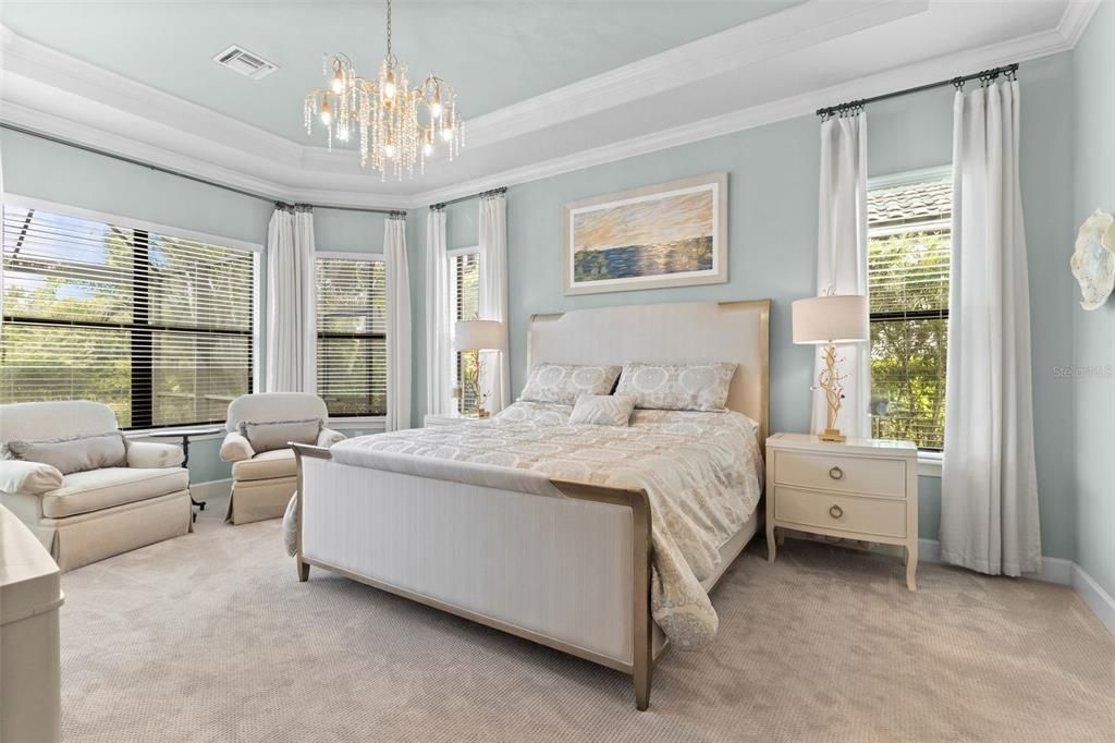 For Sale: $1,089,000 (3 beds, 3 baths, 2323 Square Feet)