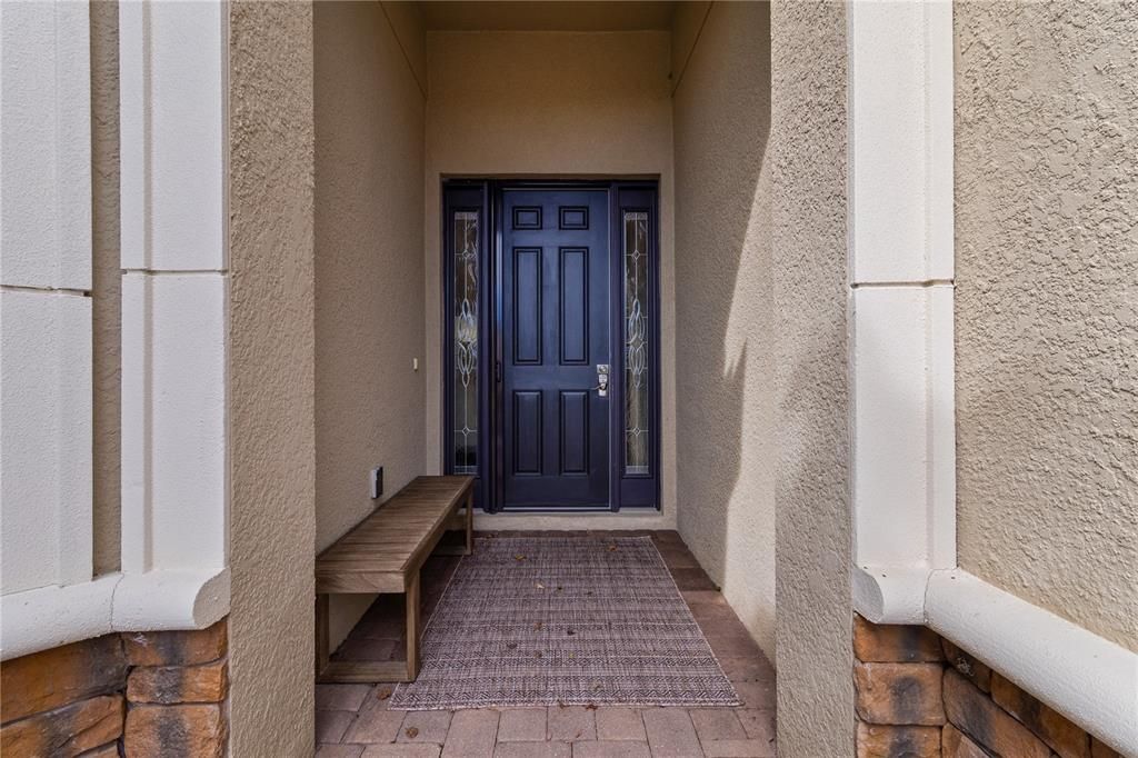 For Sale: $1,089,000 (3 beds, 3 baths, 2323 Square Feet)