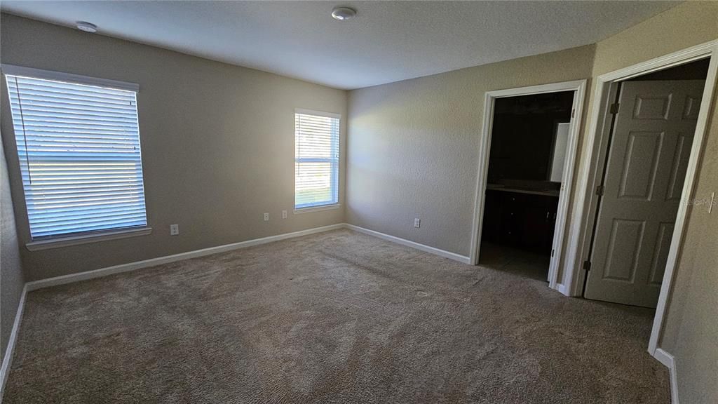 For Rent: $1,850 (3 beds, 2 baths, 1321 Square Feet)