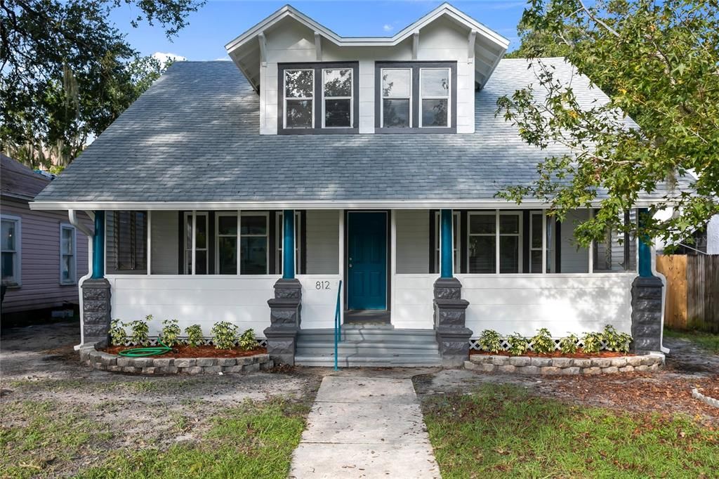 出租: $1,145 (1 贝兹, 1 浴室, 597 平方英尺)