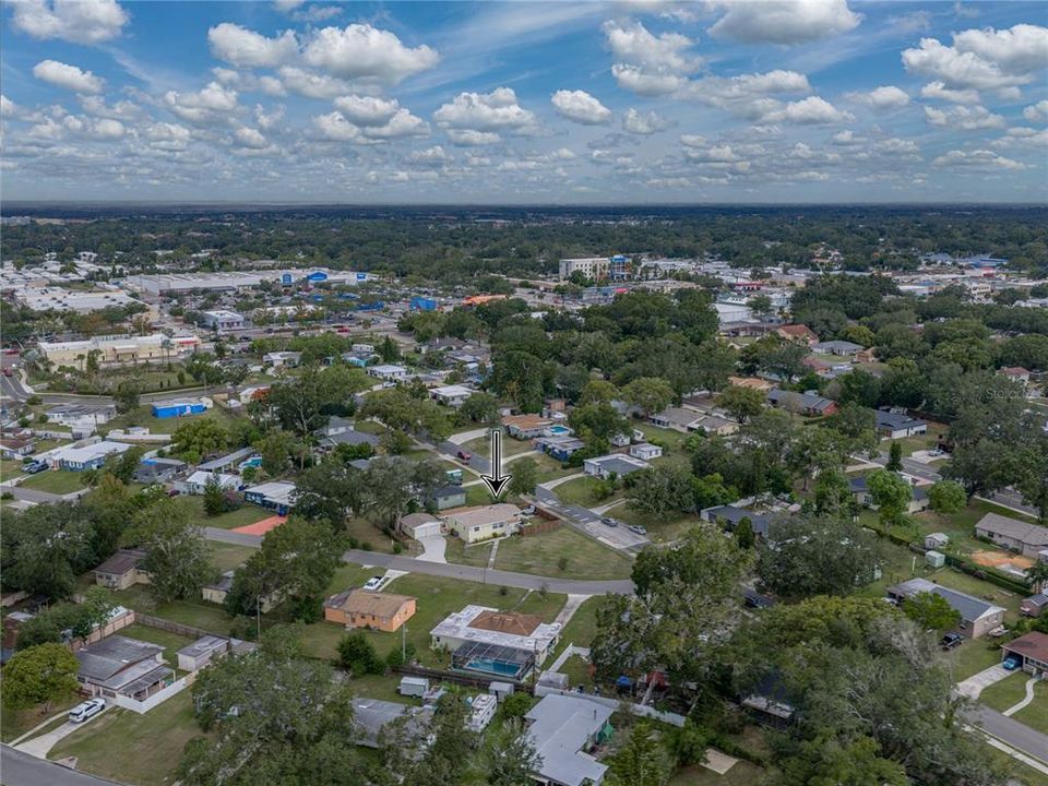 На продажу: $334,900 (4 спален, 2 ванн, 1722 Квадратных фут)