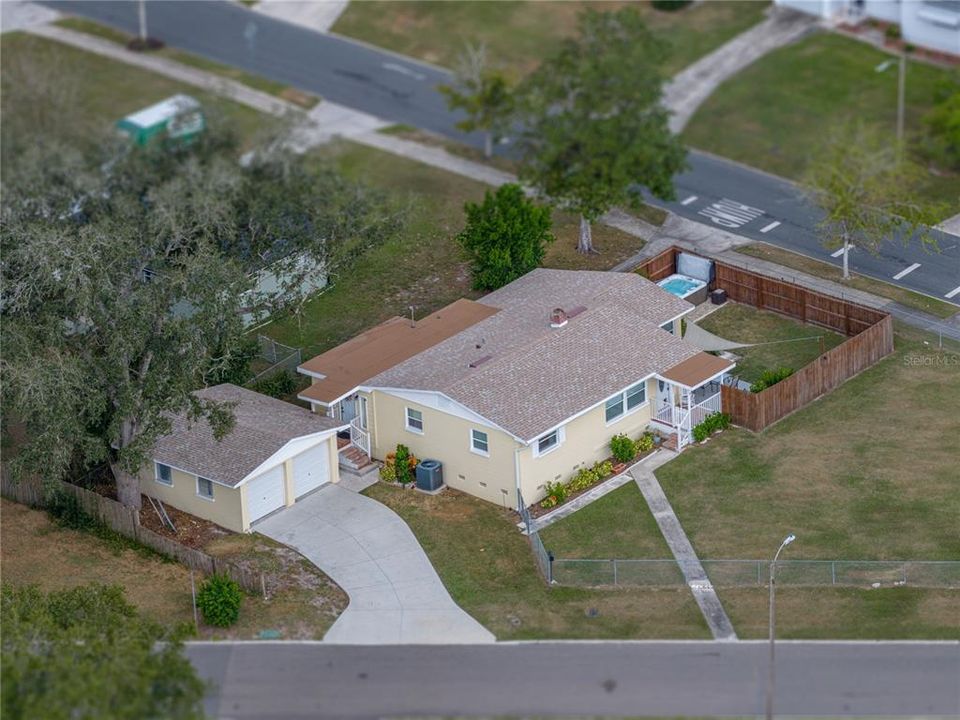 На продажу: $334,900 (4 спален, 2 ванн, 1722 Квадратных фут)