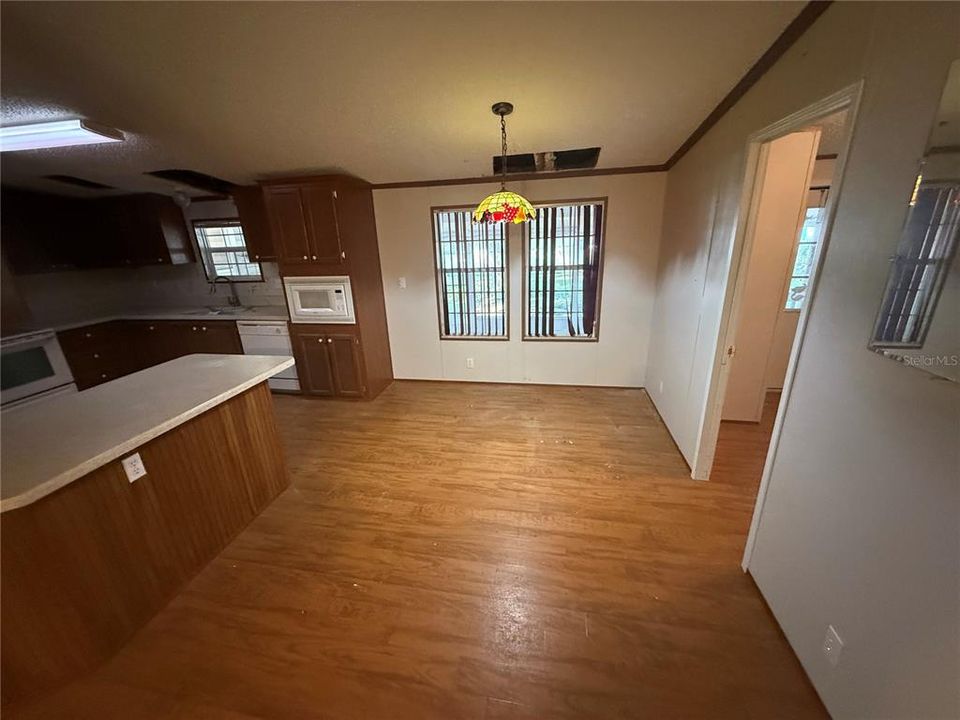 En Venta: $95,000 (3 camas, 2 baños, 1404 Pies cuadrados)