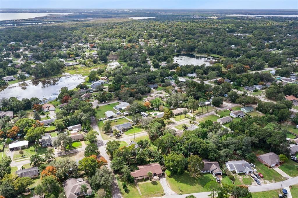 Под контрактом: $220,000 (3 спален, 1 ванн, 1098 Квадратных фут)