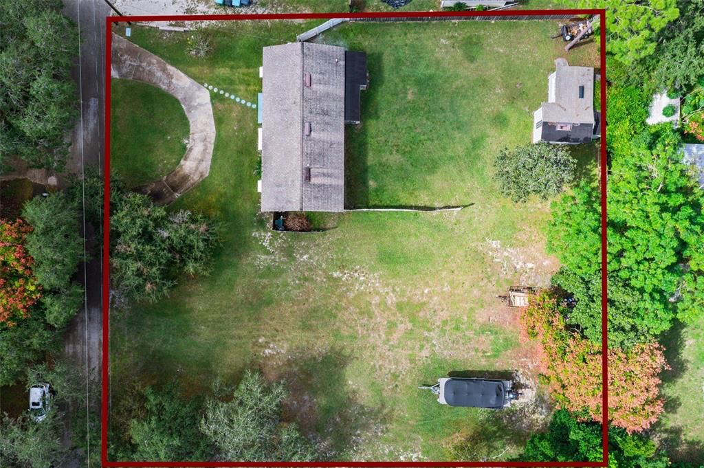 Под контрактом: $220,000 (3 спален, 1 ванн, 1098 Квадратных фут)