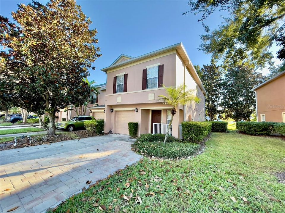 For Sale: $384,500 (3 beds, 2 baths, 1828 Square Feet)