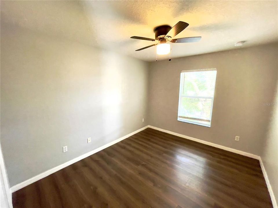 For Sale: $384,500 (3 beds, 2 baths, 1828 Square Feet)