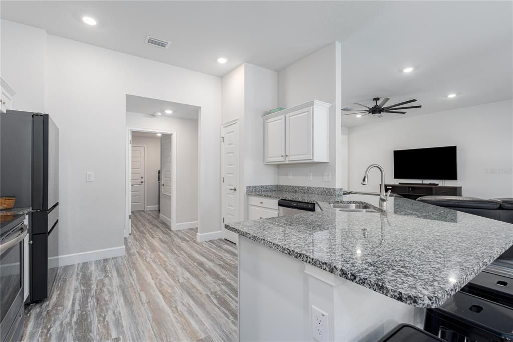 For Sale: $426,000 (4 beds, 3 baths, 2289 Square Feet)