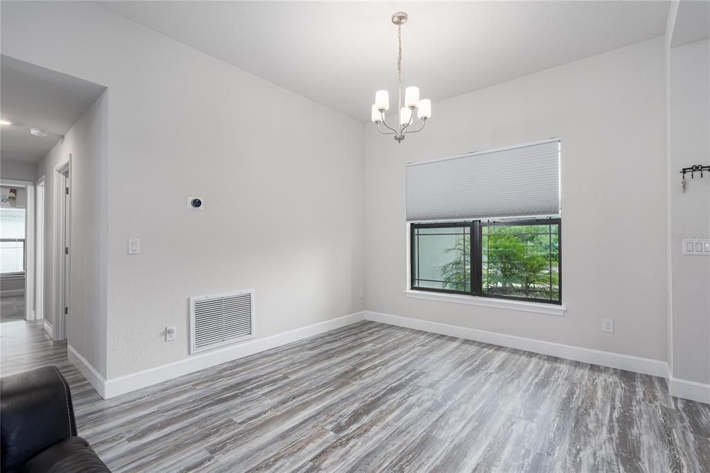 For Sale: $426,000 (4 beds, 3 baths, 2289 Square Feet)