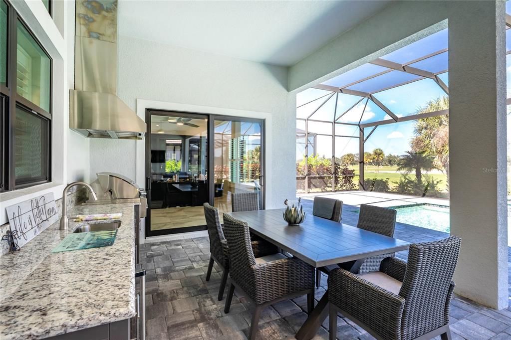 For Sale: $1,575,000 (3 beds, 3 baths, 3035 Square Feet)