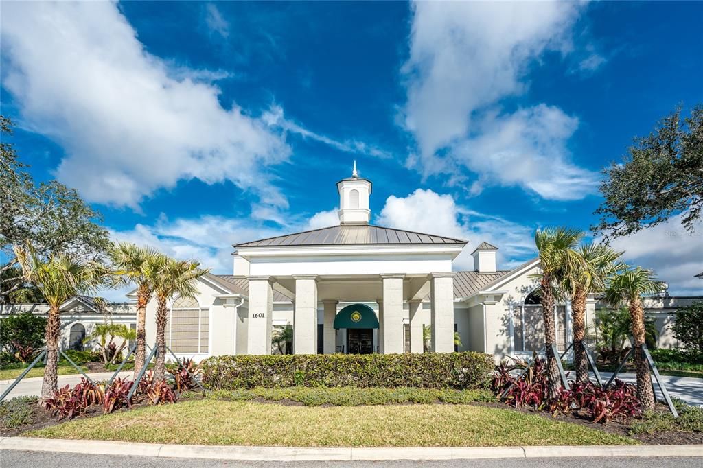 For Sale: $1,575,000 (3 beds, 3 baths, 3035 Square Feet)