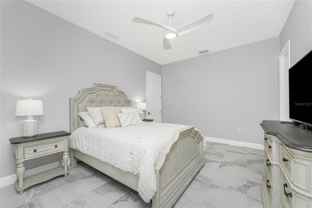 For Sale: $1,575,000 (3 beds, 3 baths, 3035 Square Feet)