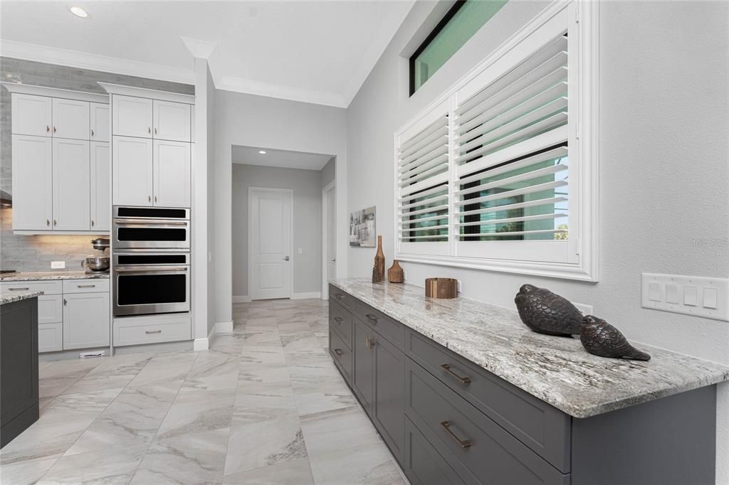 For Sale: $1,575,000 (3 beds, 3 baths, 3035 Square Feet)