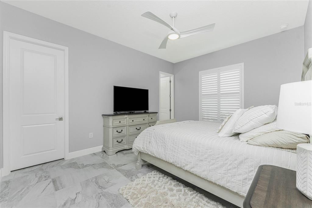 For Sale: $1,575,000 (3 beds, 3 baths, 3035 Square Feet)