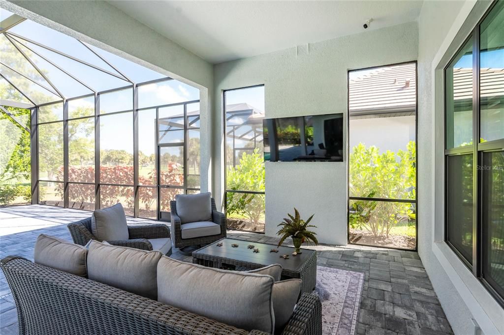 For Sale: $1,575,000 (3 beds, 3 baths, 3035 Square Feet)