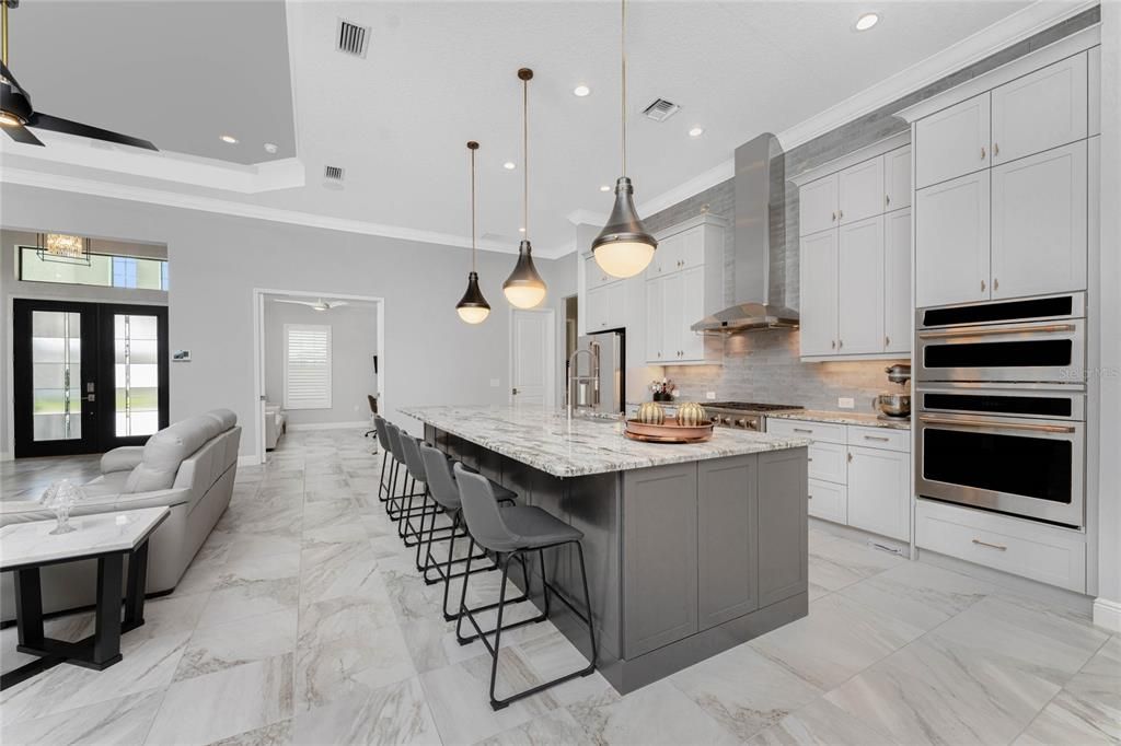 For Sale: $1,575,000 (3 beds, 3 baths, 3035 Square Feet)