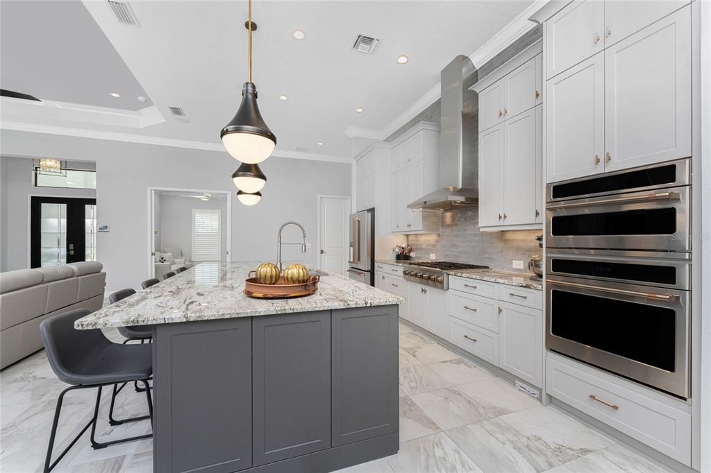 For Sale: $1,575,000 (3 beds, 3 baths, 3035 Square Feet)