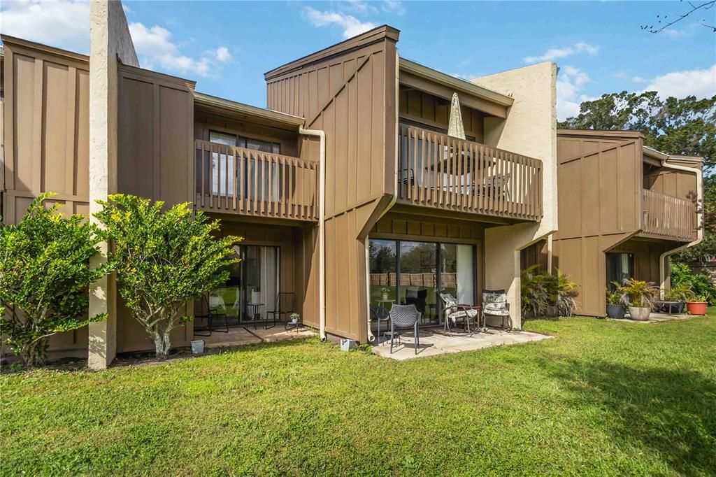 待售: $175,000 (2 贝兹, 2 浴室, 1141 平方英尺)