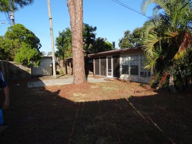 For Rent: $2,500 (3 beds, 2 baths, 1688 Square Feet)
