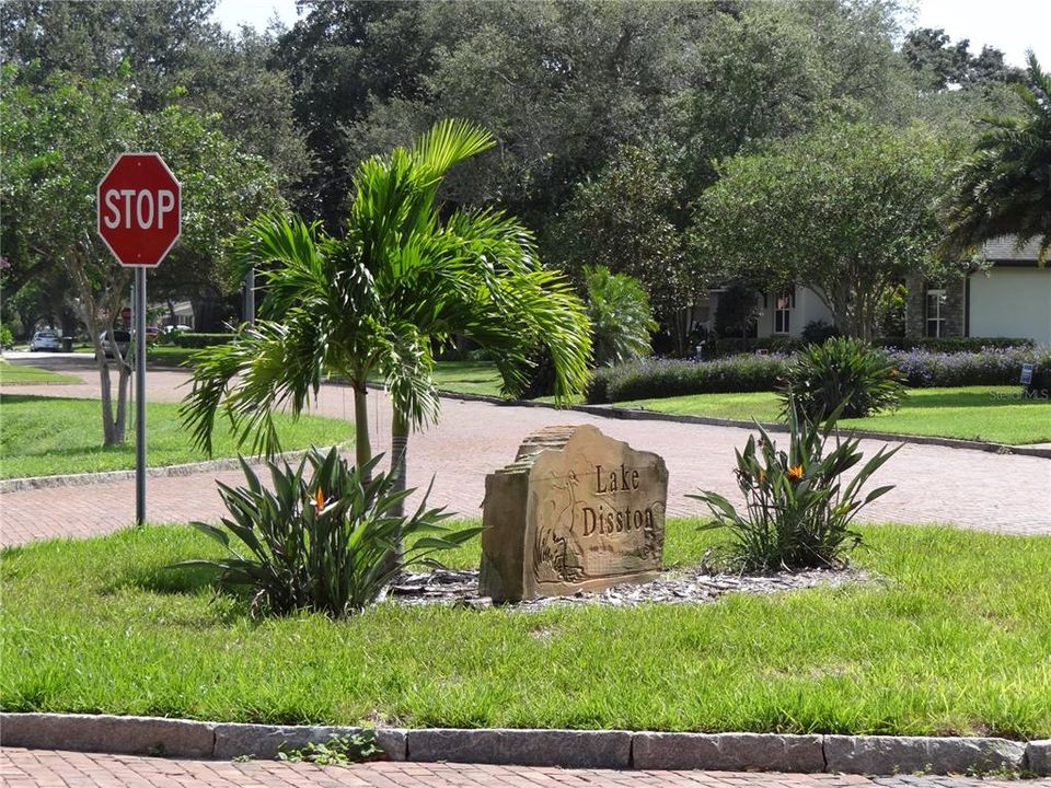 For Rent: $2,500 (3 beds, 2 baths, 1688 Square Feet)