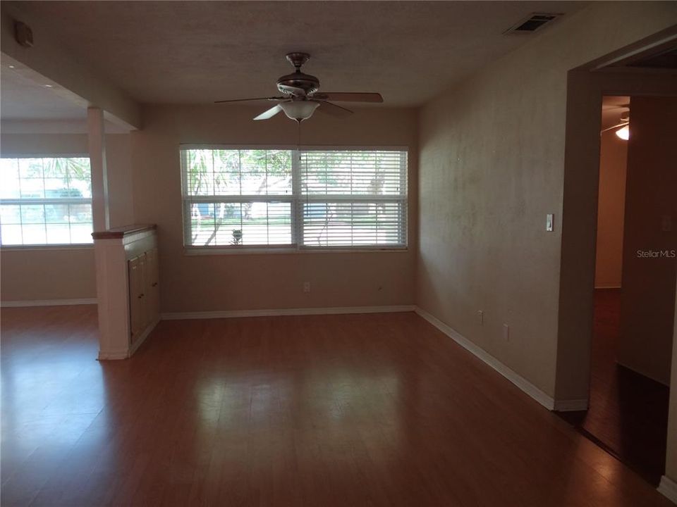 For Rent: $2,500 (3 beds, 2 baths, 1688 Square Feet)