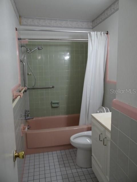 For Rent: $2,500 (3 beds, 2 baths, 1688 Square Feet)