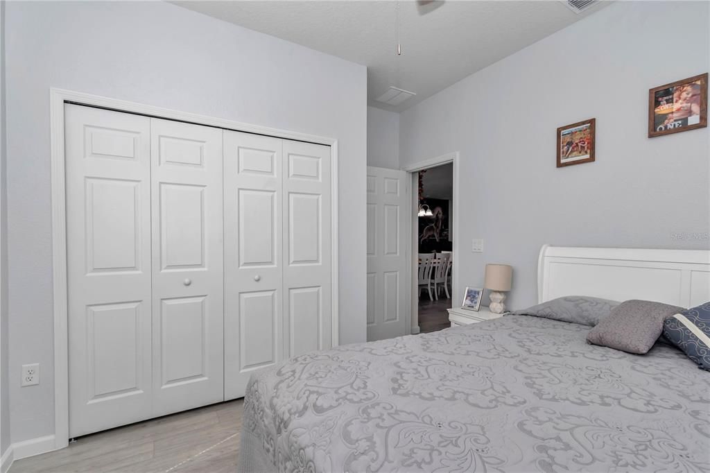 For Sale: $345,000 (4 beds, 2 baths, 1782 Square Feet)