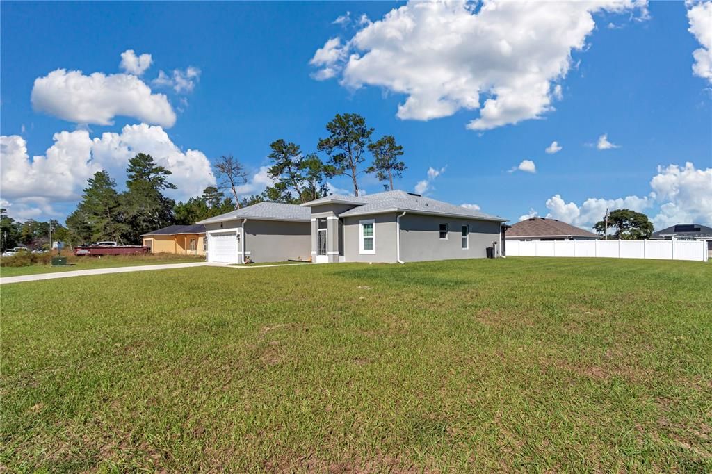 For Sale: $345,000 (4 beds, 2 baths, 1782 Square Feet)