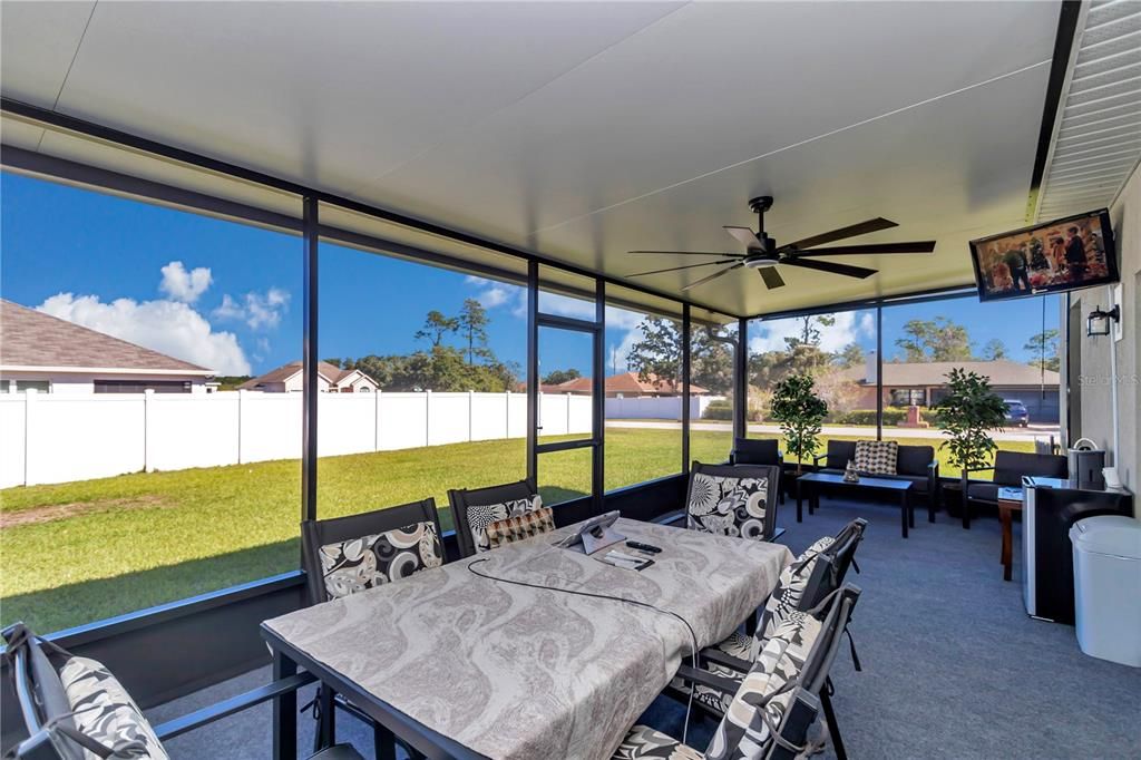 For Sale: $345,000 (4 beds, 2 baths, 1782 Square Feet)